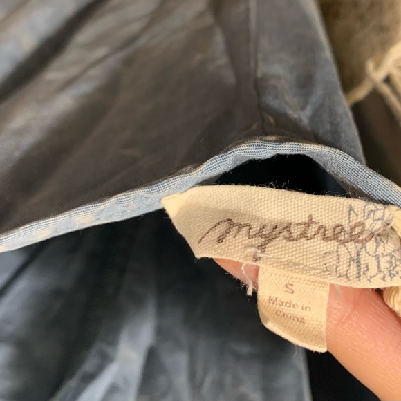 Three Bird Nest Mystree Jumpsuit - Picture 8 of 12